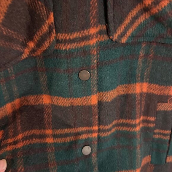 Ashley Outerwear Wool Blend Green and Orange Button Up Plaid Shacket - Picture 6 of 12
